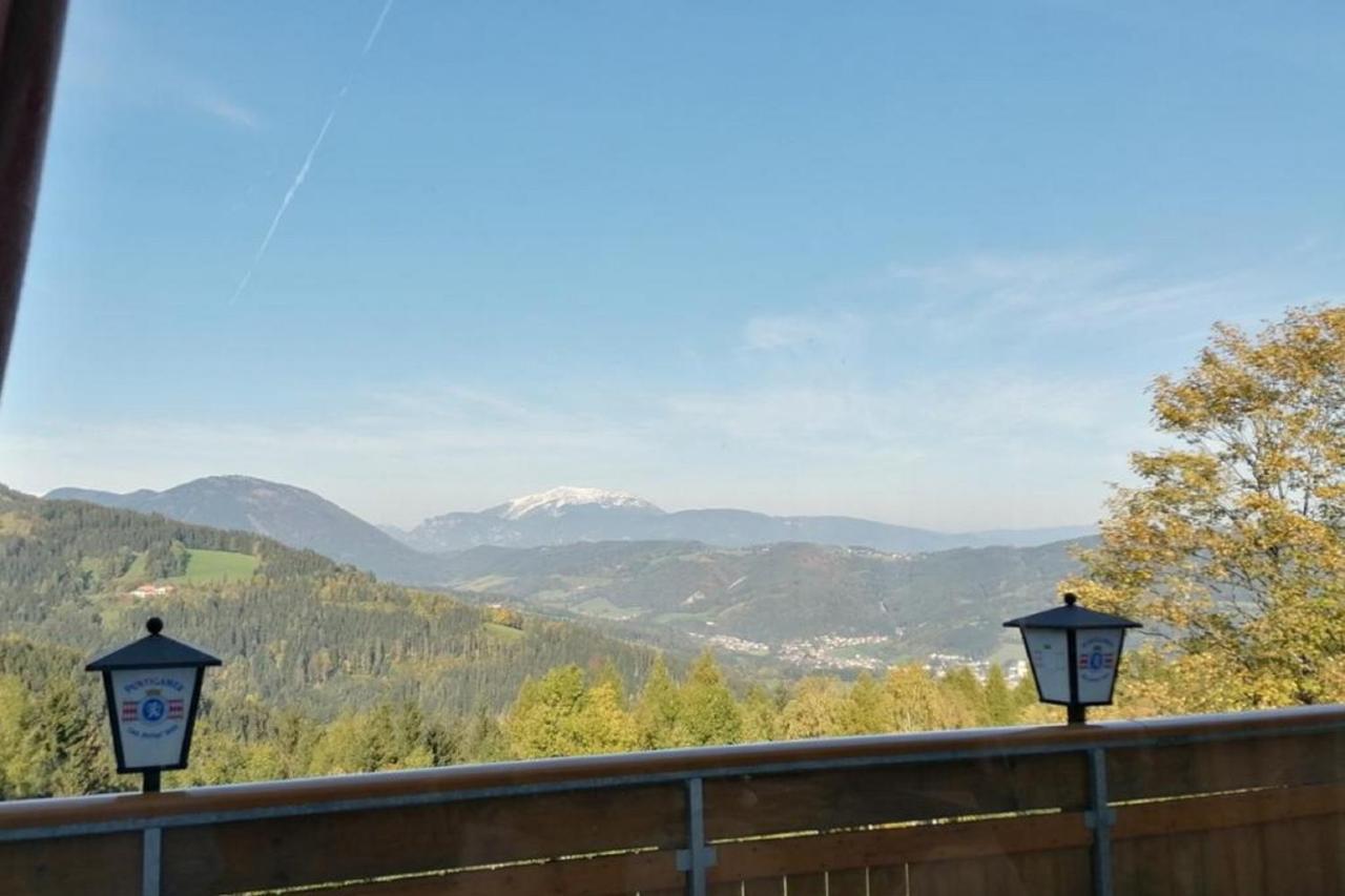 Familiengasthof Pension Oedenhof Sankt Corona am Wechsel Bagian luar foto